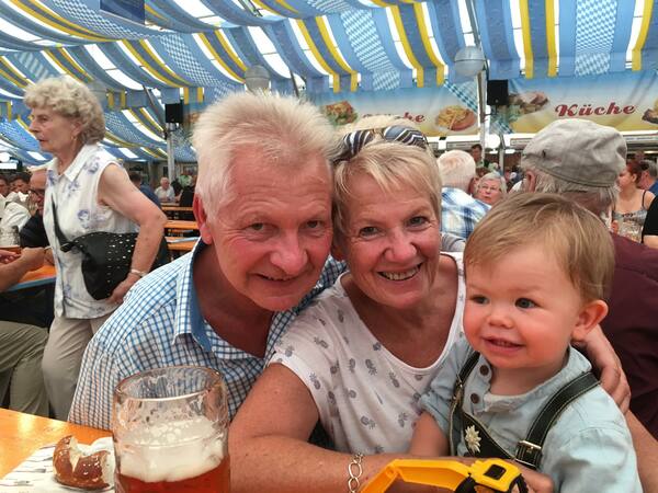 Mit Oma und Opa